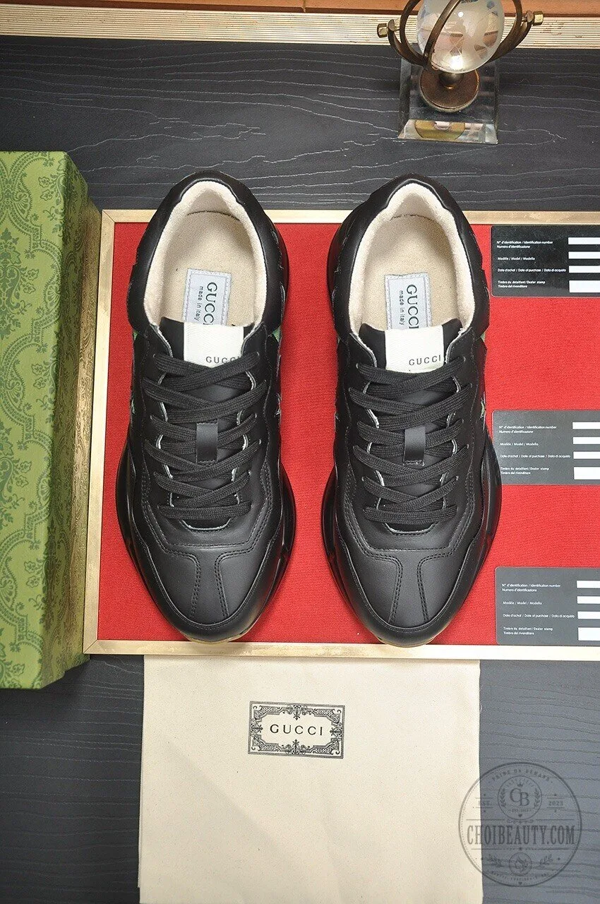 Gucci Black Leather Star Patterned Fashion Sneakers for Men and Women 10 Gucci Black Leather Star Patterned Fashion Sneakers for Men and Women